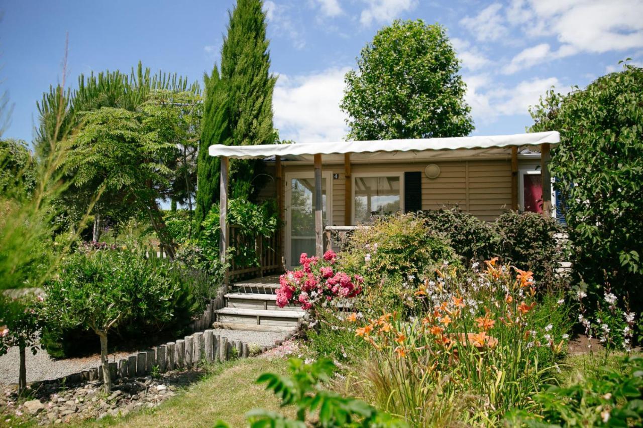 Camping Saint Michel Courtils Exterior photo